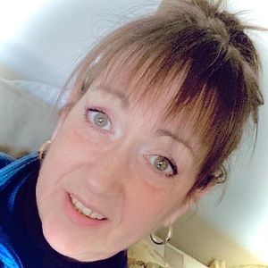 Meet your Posher, Carole